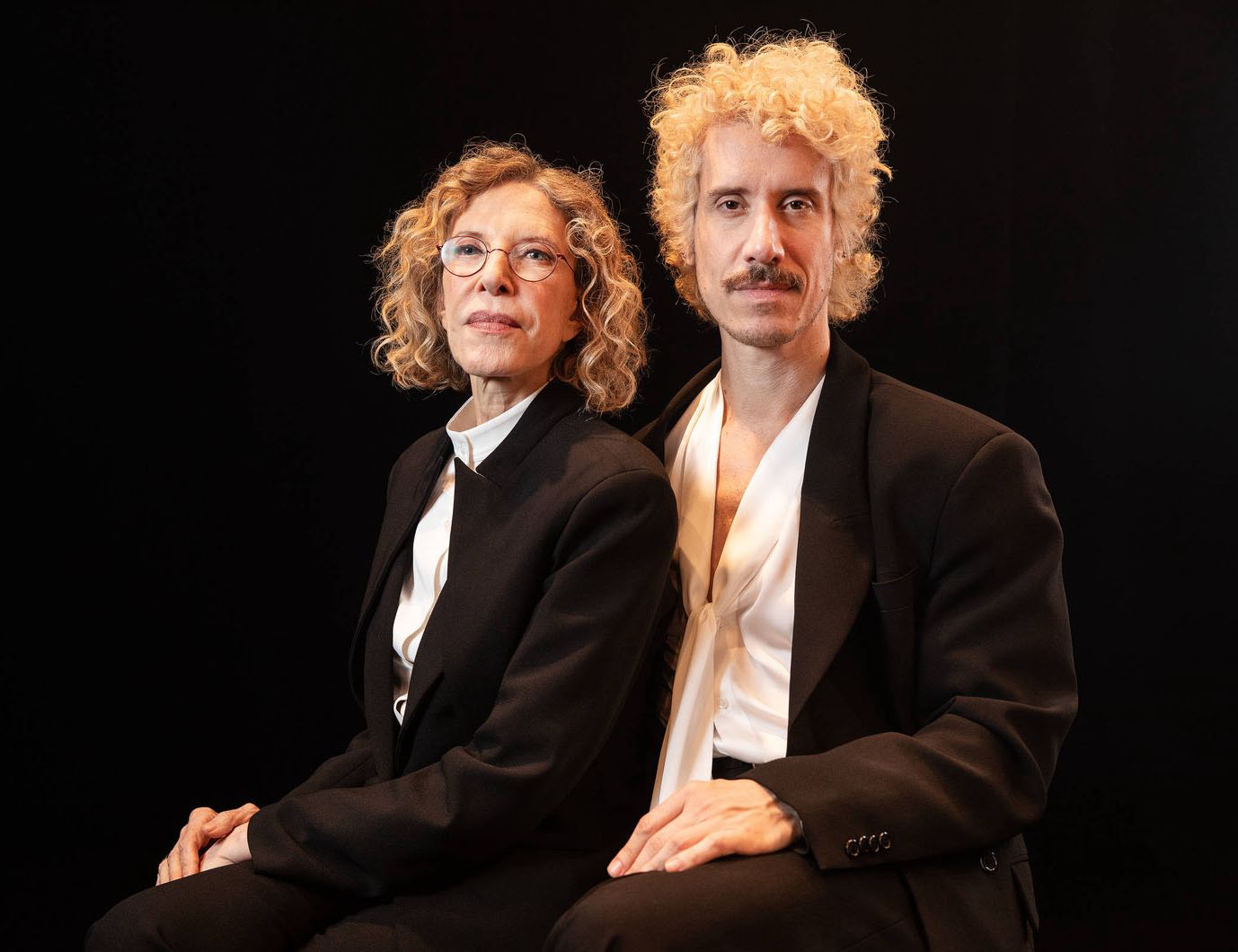 ‘A Última Entrevista de Marília Gabriela’ chega ao Teatro Municipal de São Sebastião